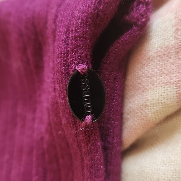 Bodycon Guess Dress - Picture 3 of 6